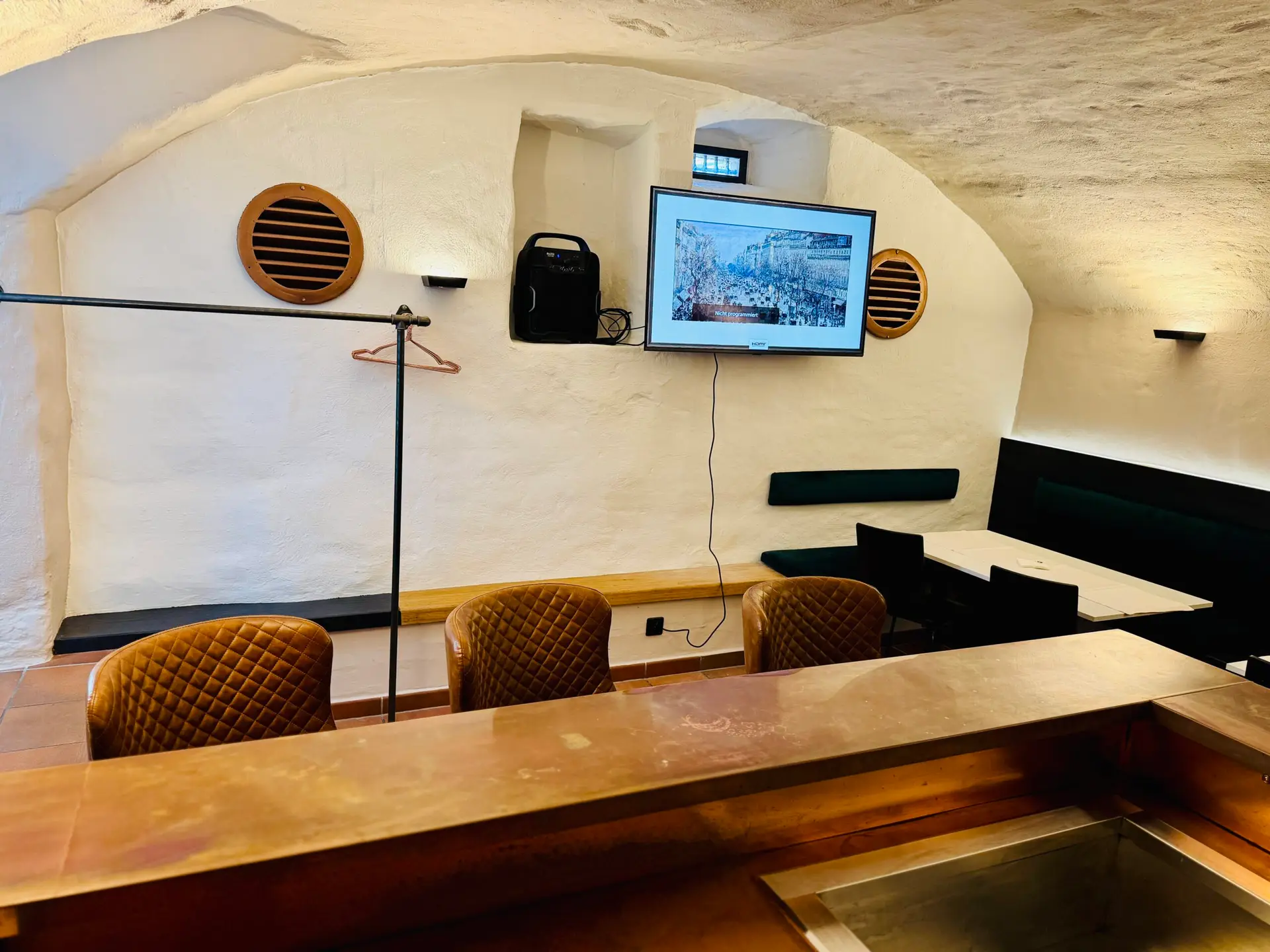 Kreuz Bar Egerkingen – mieten für Events &amp; Feiern